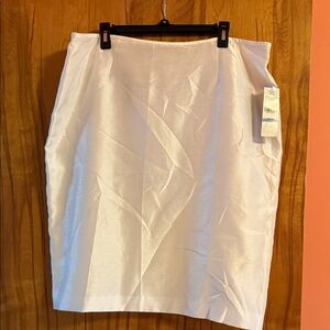 Le Suit Cream Pencil Skirt